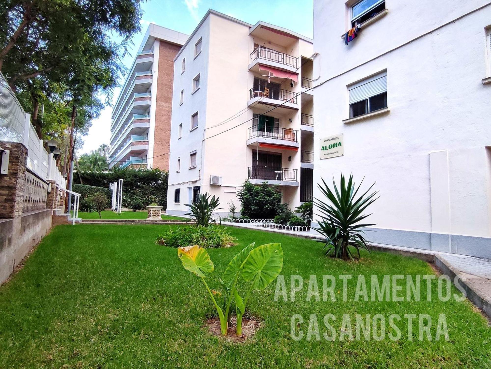 Apartamentos Casanostra Salou Kültér fotó